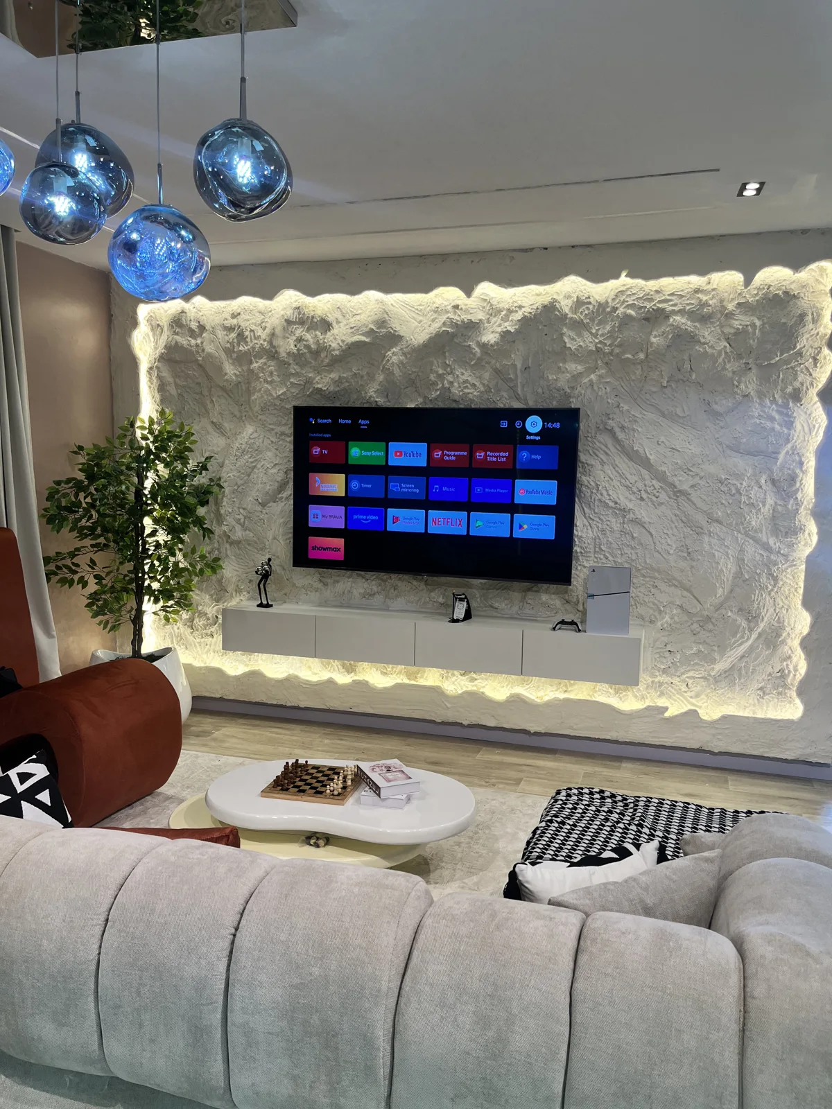 Destiny — living room, view 34