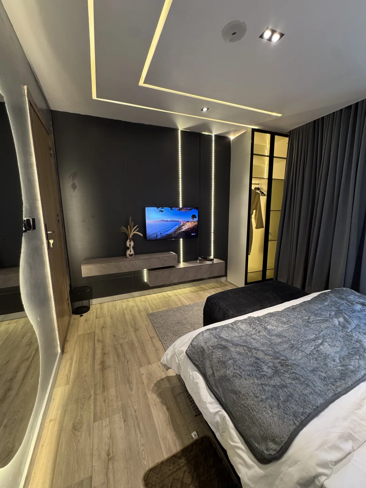 Destiny — bedroom interior, view 65