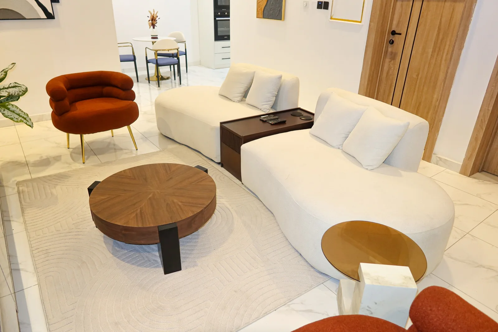 Ebony — living room, view 101