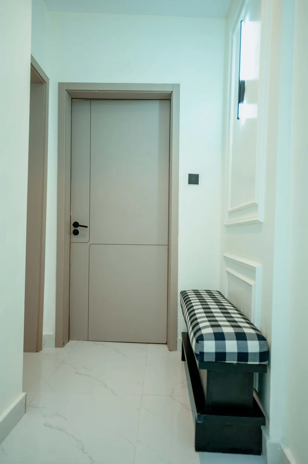 Kairo — interior details, view 133