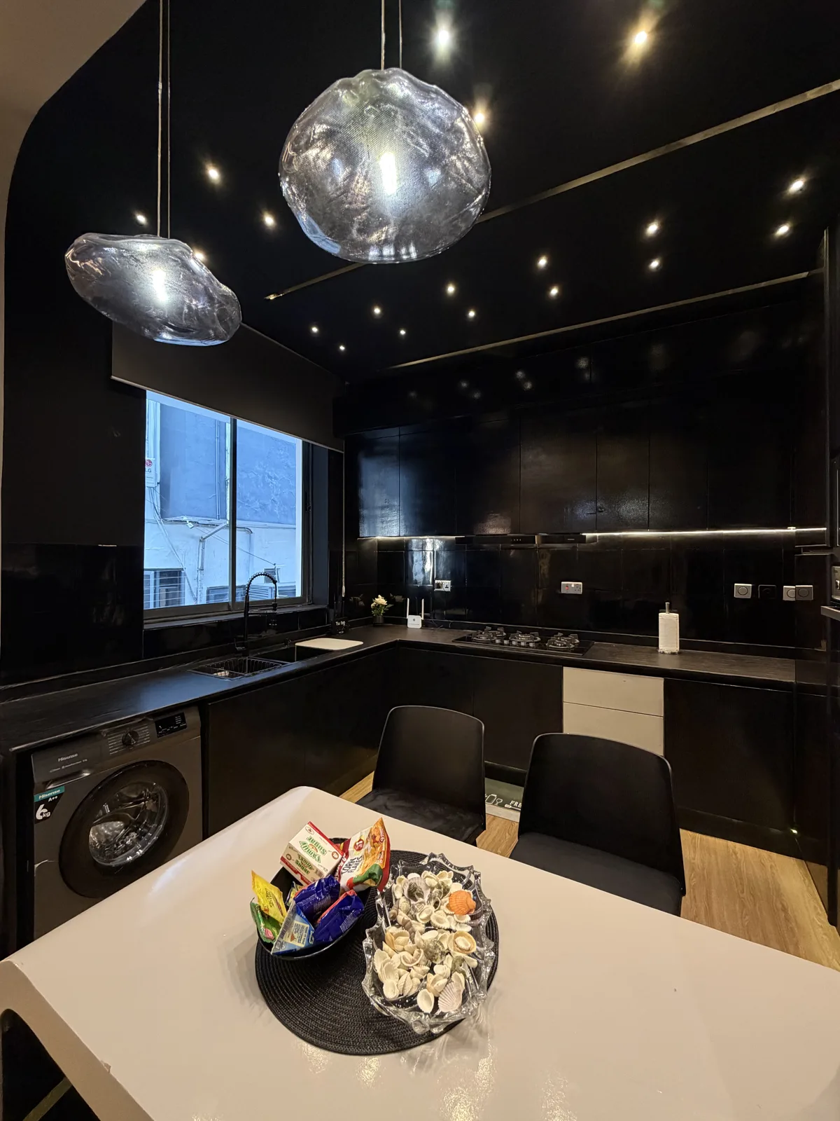 Lumina — kitchen and dining details, view 153