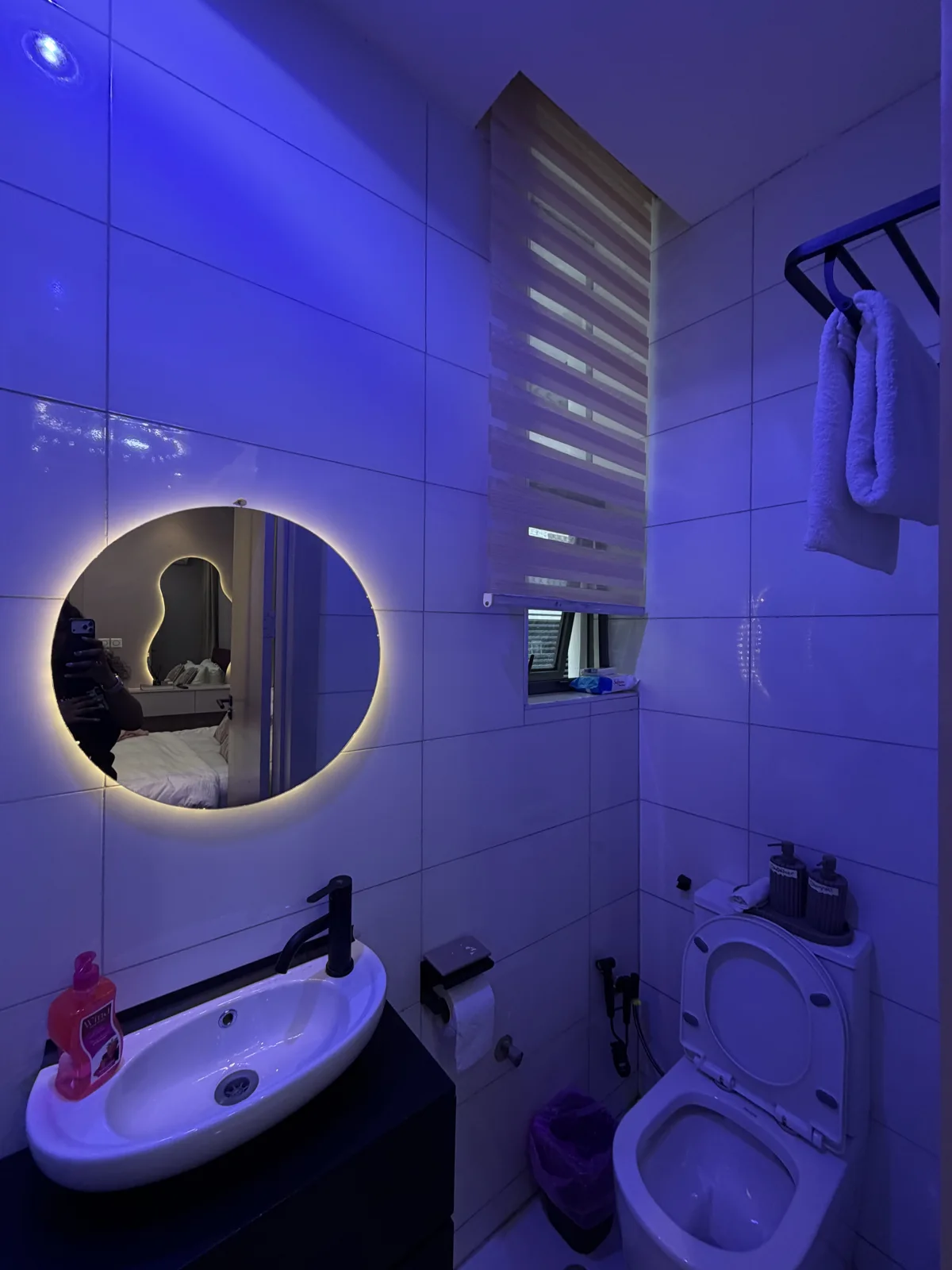 Lumina — bathroom details, view 170