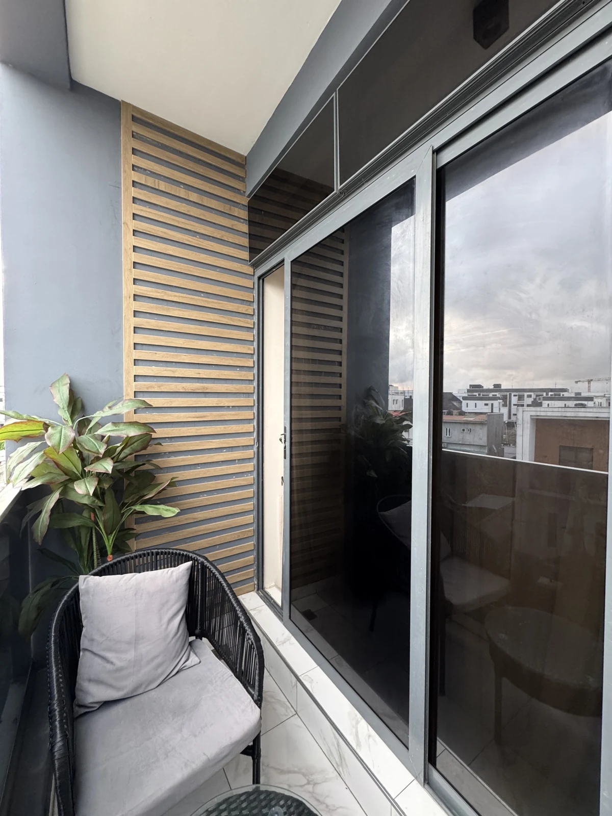 Veyra — furnished balcony, view 223